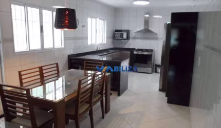 Sobrado com 3 dormitórios à venda, 299 m² por R$ 850.000,00 - Cidade Líder - São Paulo/SP