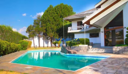Sobrado Alto Padrão com 8 dormitórios à venda, 832 m² por R$ 4.000.000 - Vila Gardênia - Atibaia/SP