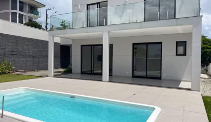 Casa com 3 quartos à venda em Pedra Branca, Palhoça  por R$ 2.850.000
