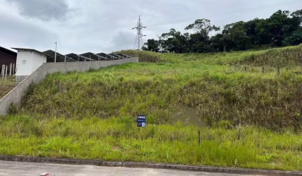 Terreno à venda no Sertão do Maruim, São José  por R$ 430.000