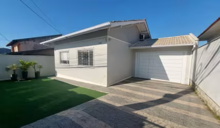 Casa com 3 quartos à venda no Picadas do Sul, São José  por R$ 770.000