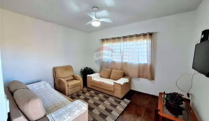 CASA NO PQ REAL EM MOGI MIRIM COM 3 DORMITÓROS E 2 BANHEIROS.