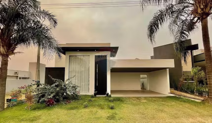**Moderna Casa em Cond. Palm Park, Estiva Gerbi, SP**