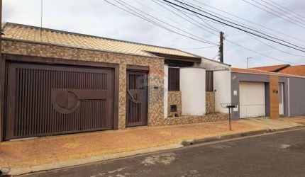 Vende-se Casa Jd. Santa Marta - Mogi Guaçu/SP