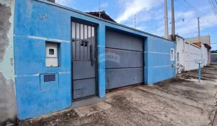 CASA COM EDICULA POR R$ 219.000 NO JD. ARUCÁRIA, MOGI GUAÇU-SP.