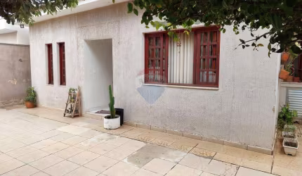 Casa à venda em Mogi Guaçu - Jardim Planalto - 3 quartos - R$425.000,00