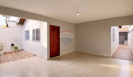 Casa dos Seus Sonhos em Penha do Rio do Peixe, com 3 dormitórios!