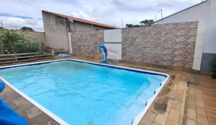 Casa com piscina em Mogi Mirim
