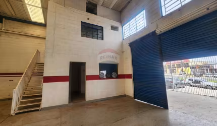 Amplie Seu Negócio: Galpão Comercial à Locação com 1100m² na Avenida Mogi Mirim