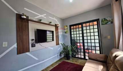 Casa espaçosa à venda na Vila Penha do Rio do Peixe – Itapira!