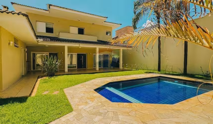 Casa à venda no condomínio Embaixador - 4 quartos - Mogi Mirim - São Paulo - R$ 1.800.000,00