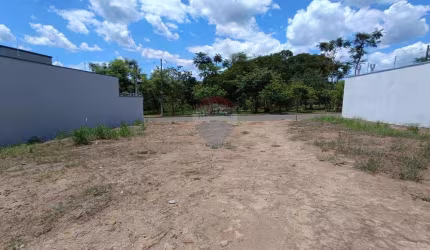 Terreno a venda no Monte Libano