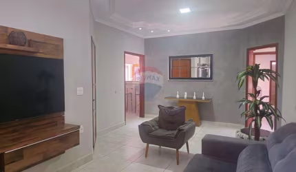 Vende-se Casa  210 m²  -  Mogi Guaçu/SP