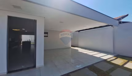casa NOVA 3 dormitórios sendo 1 suíte