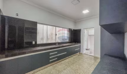 Casa a venda no Condomínio Village da Serra, Mogi Guaçu-SP