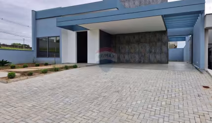 Casa disponível para locação no Cond. Morro Vermelho 2 - Mogi Mirim
