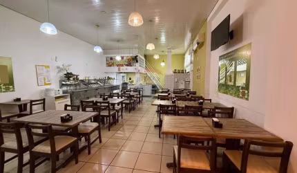 Prédio comercial no centro de Itapira SP