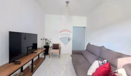 Sobrado de 3 quartos 1 Suíte à Venda, com Salão Comercial com 2 banheiros - Jd. Santa Mônica I