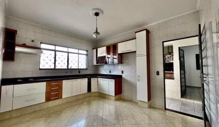 'Encante-se com Seu Novo Lar na Vila Paraíso!'