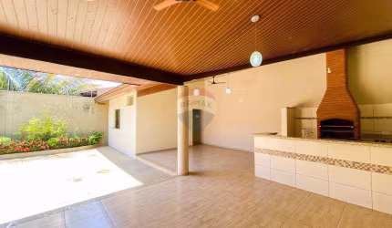 Oportunidade Exclusiva – Residência Ampla e Completa no Bairro Murayama