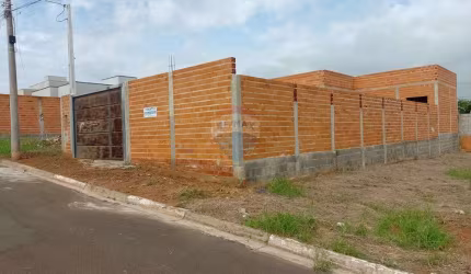 'Casa Moderna: Espaço e Conforto em Estiva Gerbi'