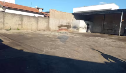 'Oportunidade: Galpão Comercial em Estiva Gerbi'