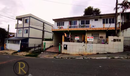 Predinho com 6 apartamentos no bairro das Nações, gerando renda de R$12.000 mensais