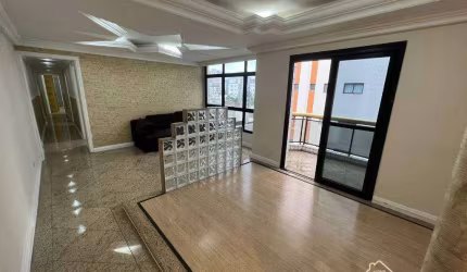 Apartamento à venda no bairro Guilhermina em Praia Grande/SP.
