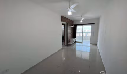 Apartamento com 2 quartos na Vila Guilhermina Praia Grande/SP