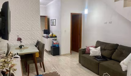 Casa com 2 quartos Vila Tupiry Praia Grande/SP