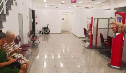 Prédio comercial para locação em Santos