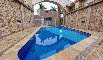Sobrado com 4 quartos à venda Mirim Praia Grande/SP
