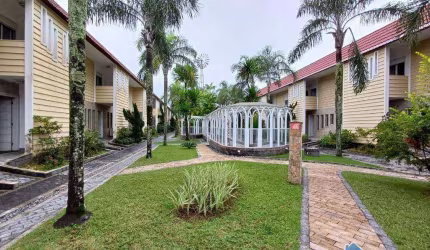 Sobrado com 2 quartos à venda Mirim Praia Grande/SP