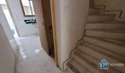 Sobrado em condomínio com 2 quartos no Tude Bastos (Sítio do Campo) em Praia Grande/SP