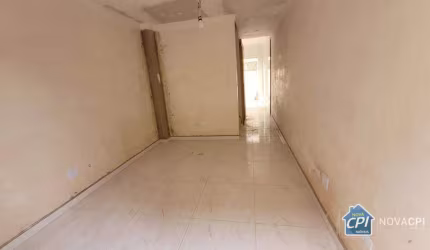 Casa em condomínio com área extera e 2 quartos no Tude Bastos em Praia Grande
