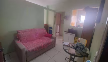 Kitnet dividida com ótima localização na Tupi em Praia Grande/SP