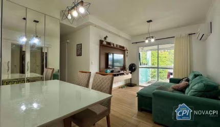 Apartamento com 2 Quartos no Marapé em Santos SP