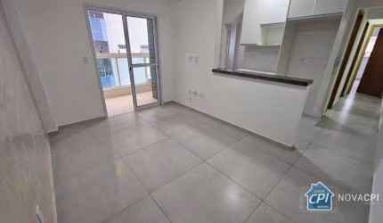 Apartamento com 2 Suítes Varanda Gourmet no Canto do Forte