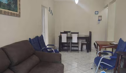 Apartamento à venda no bairro Guilhermina, Praia Grande – SP.