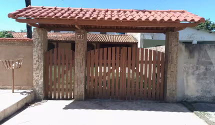 Casa Linear com Piscina e Área Gourmet Pertinho do Centro de Unamar!