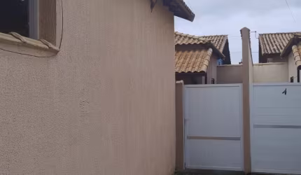ÓTIMA CASA DE 1 QUARTO NO CONDOMÍNIO VERÃO VERMELHO 2