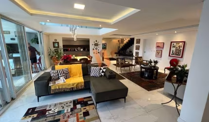 APARTAMENTO TÉRRE0 DUPLEX COM 280M² em CANASVIERAS - FLORIANÓPOLIS/SC!