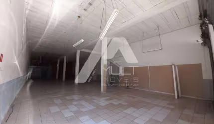 Galpão Grande de 520m  ótimo para empresas ou fabrica de médio porte em Jacareí