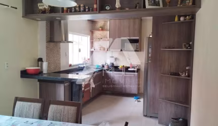 CASA 3 DORMITÓRIOS - JARDIM COLORADO - SÃO JOSÉ DOS CAMPOS SP - VENDA