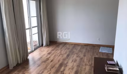 Apartamento para Venda - 51m², 2 dormitórios, sendo 1 suites, 1 vaga - Teresópol