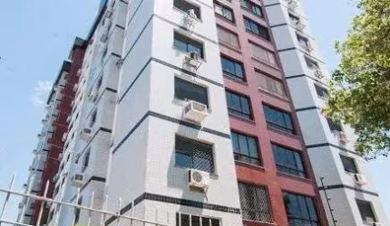 Apartamento para Venda - 131.6m², 3 dormitórios, sendo 1 suites, 2 vagas - Passo