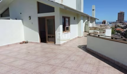 Cobertura para Venda - 246m², 3 dormitórios, sendo 1 suites, 1 vaga - Centro