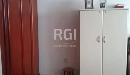 Cobertura para Venda - 130m², 2 dormitórios, 1 vaga - Floresta
