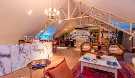 Casa para Venda - 800m², 5 dormitórios, sendo 3 suites, 5 vagas - Vila Assunção