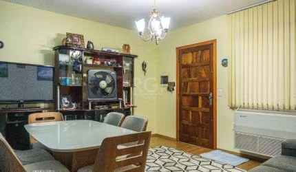 Apartamento para Venda - 66m², 2 dormitórios, 1 vaga - Partenon